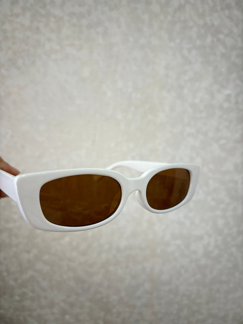 Vintage Fashionable Oval Shade Sunglasses